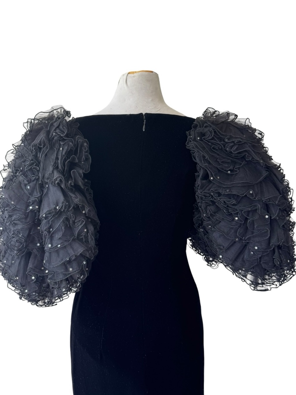 Vtg 80s Oscar de la Renta Black Velvet Gown 8 Rhinestone Voluminous Sleeves NWT - Picture 6 of 12